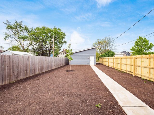 145 Hayden Avenue, Columbus, OH 43222