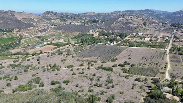 9927 Modrigan, Fallbrook, CA 92028