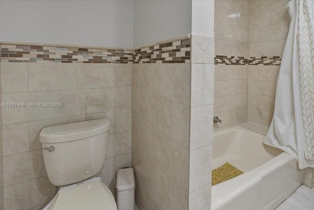 2901 NW 10th Avenue, Wilton Manors, FL 33311