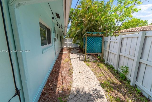 2901 NW 10th Avenue, Wilton Manors, FL 33311