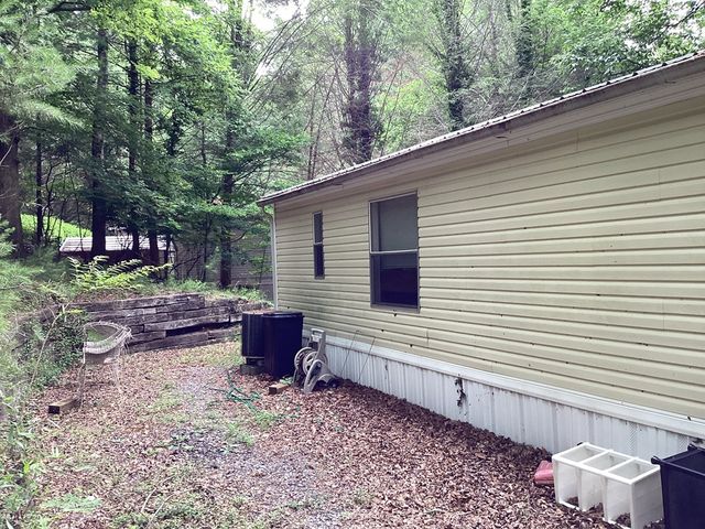 4302 Rock Creek Road, Hiawassee, GA 30546