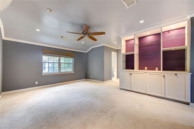 6324 Briar Rose Drive 198, Houston, TX 77057