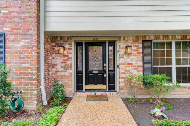 6324 Briar Rose Drive 198, Houston, TX 77057