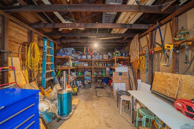 1306 Mobile St, Marshall, TX 75670