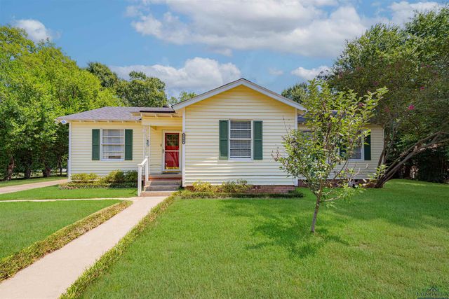 1306 Mobile St, Marshall, TX 75670