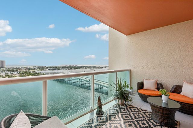 2640 Lake Shore Drive 2008, Riviera Beach, FL 33404