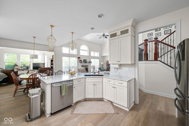 4462 Wellswood Bend, Carmel, IN 46033