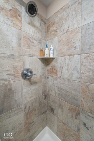 4462 Wellswood Bend, Carmel, IN 46033