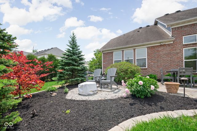 4462 Wellswood Bend, Carmel, IN 46033