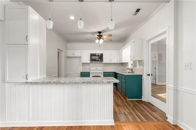 3922 Pondfield Court, Greensboro, NC 27410