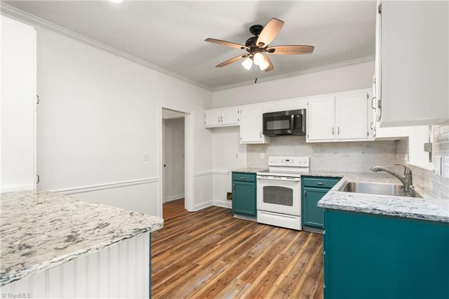 3922 Pondfield Court, Greensboro, NC 27410