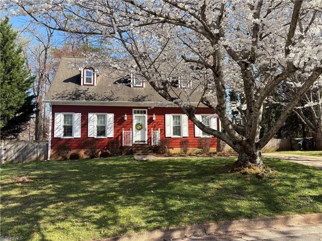 3922 Pondfield Court, Greensboro, NC 27410