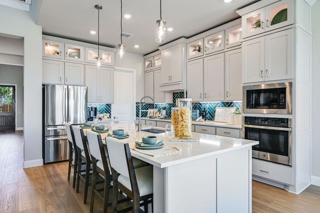 530 Chatham Street, Oak Point, TX 75068