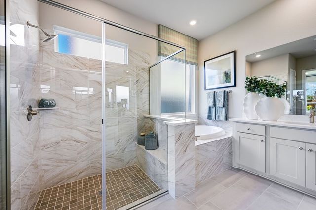 530 Chatham Street, Oak Point, TX 75068
