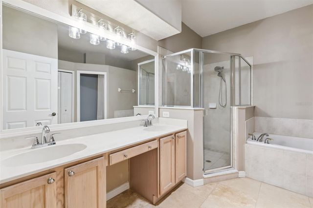 237 STRATHMORE CIRCLE, Kissimmee, FL 34744