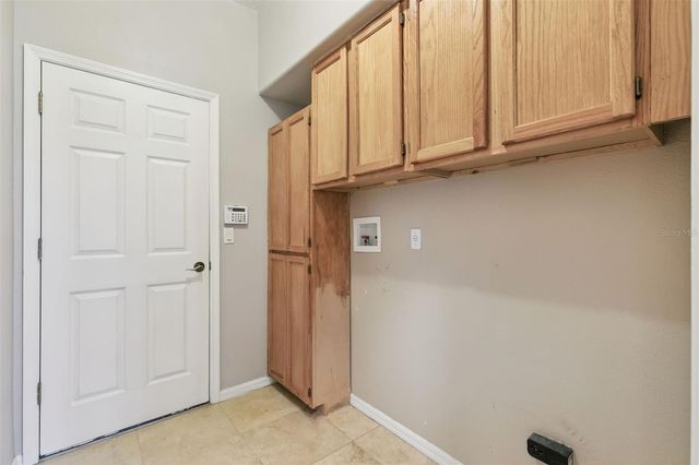 237 STRATHMORE CIRCLE, Kissimmee, FL 34744