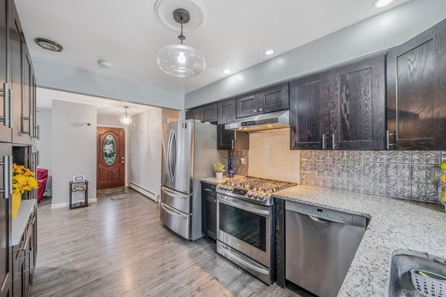 32 McCue Avenue, Wyandanch, NY 11798