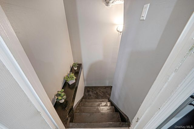 32 McCue Avenue, Wyandanch, NY 11798