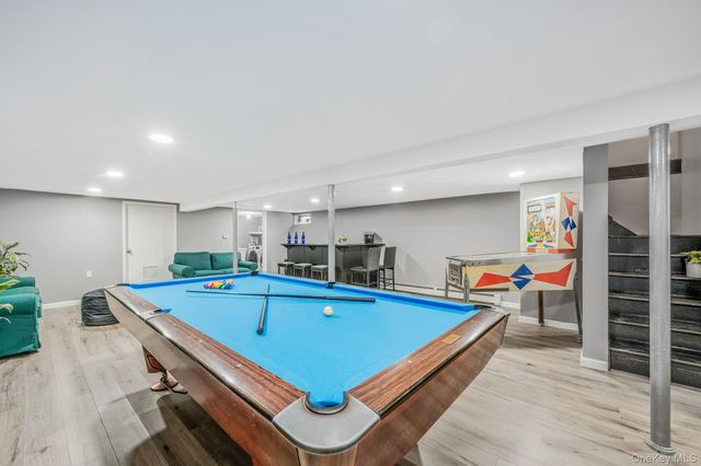 32 McCue Avenue, Wyandanch, NY 11798