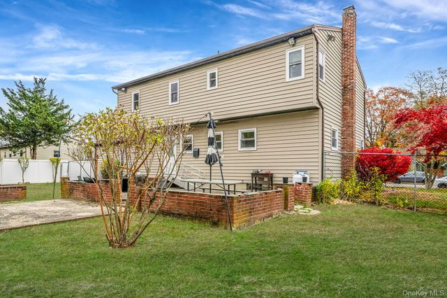 32 McCue Avenue, Wyandanch, NY 11798