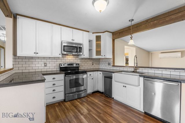 92 E Rosebud Avenue, Belgrade, MT 59714