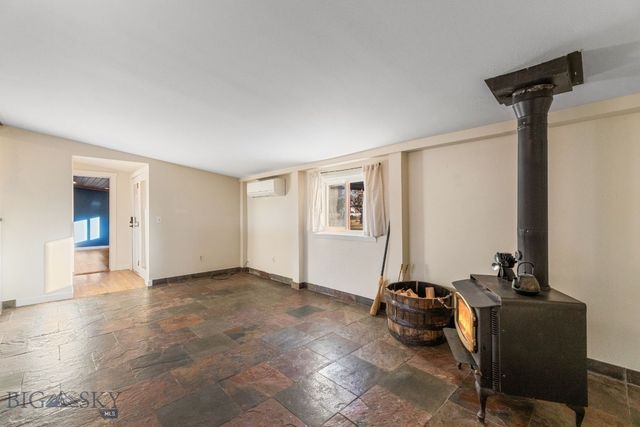 92 E Rosebud Avenue, Belgrade, MT 59714