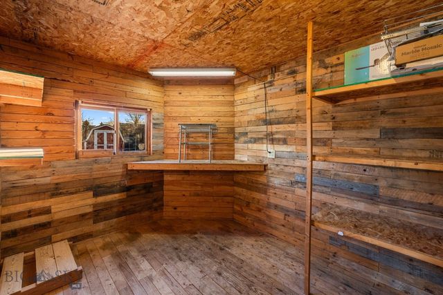 92 E Rosebud Avenue, Belgrade, MT 59714