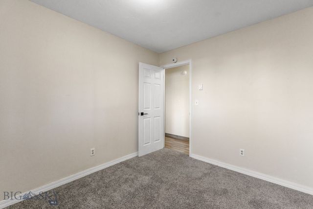 92 E Rosebud Avenue, Belgrade, MT 59714