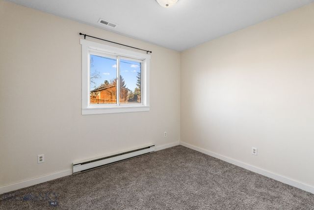 92 E Rosebud Avenue, Belgrade, MT 59714