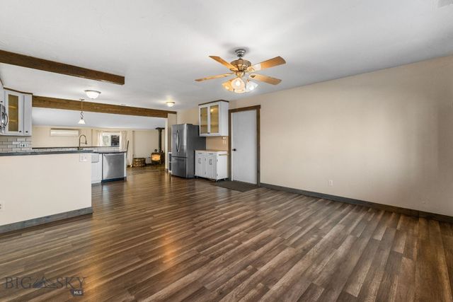 92 E Rosebud Avenue, Belgrade, MT 59714