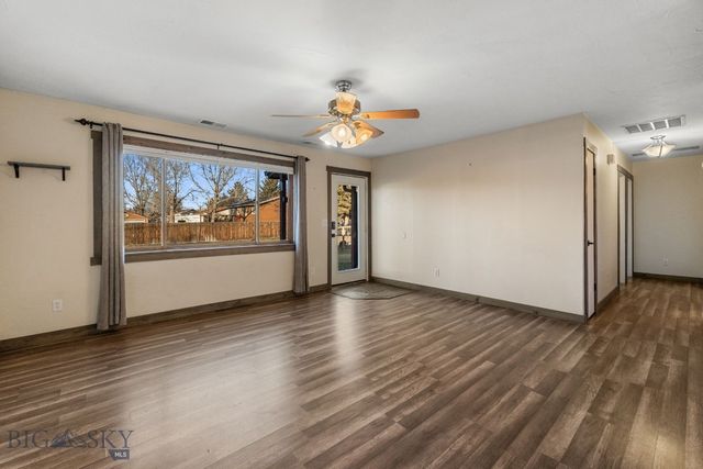 92 E Rosebud Avenue, Belgrade, MT 59714