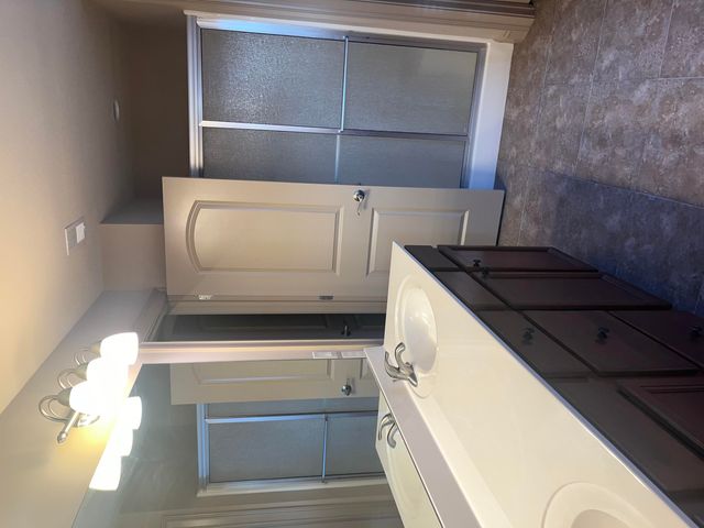 1810 TRELLIS LN, Columbia, MO 65201