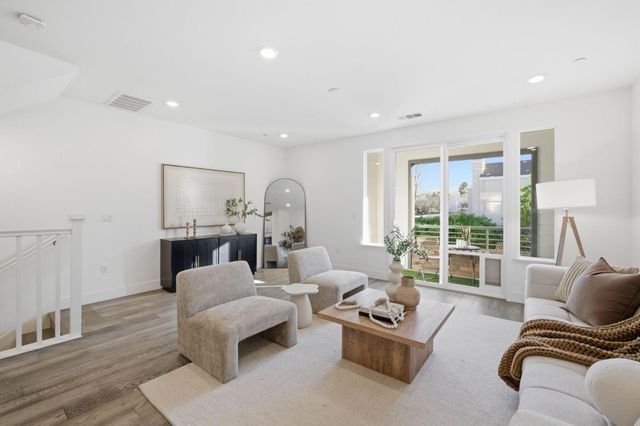 2235 Mora Place, Mountain View, CA 94040