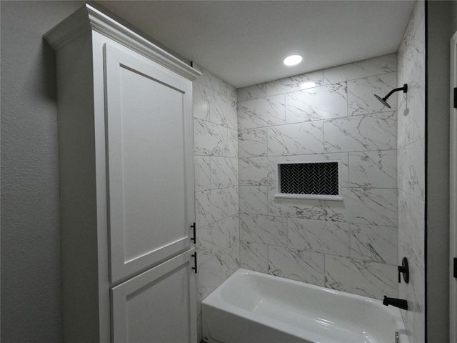 6622 Cobalt Street, Houston, TX 77016