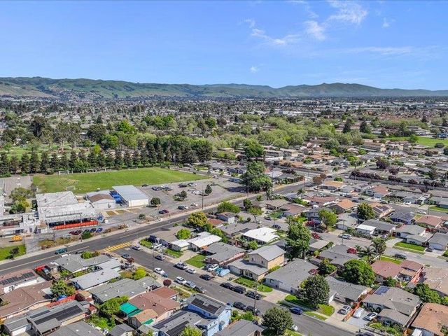 2644 Bal Harbor Lane, Hayward, CA 94545