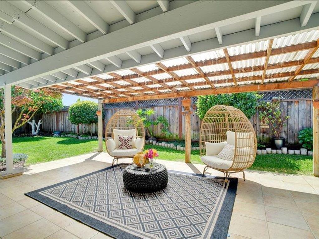 Image 29 of property listing at 2644 Bal Harbor Lane, Hayward, CA 94545