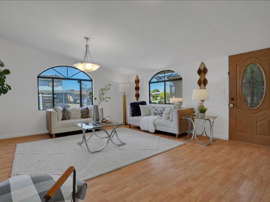 Image 3 of property listing at 2644 Bal Harbor Lane, Hayward, CA 94545