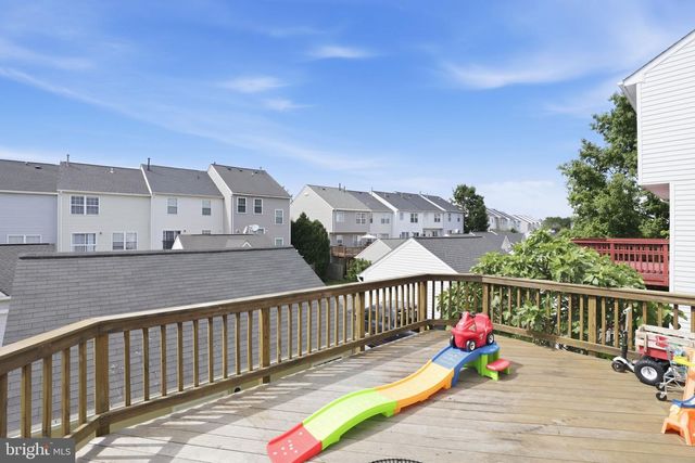 22981 FLEET TER, Sterling, VA 20166