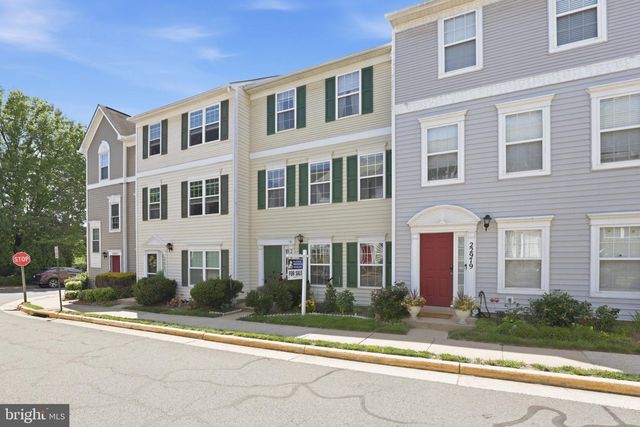 22981 FLEET TER, Sterling, VA 20166