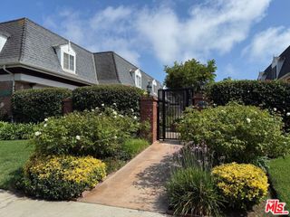 8130 Redlands Street 15, Playa Del Rey, CA 90293