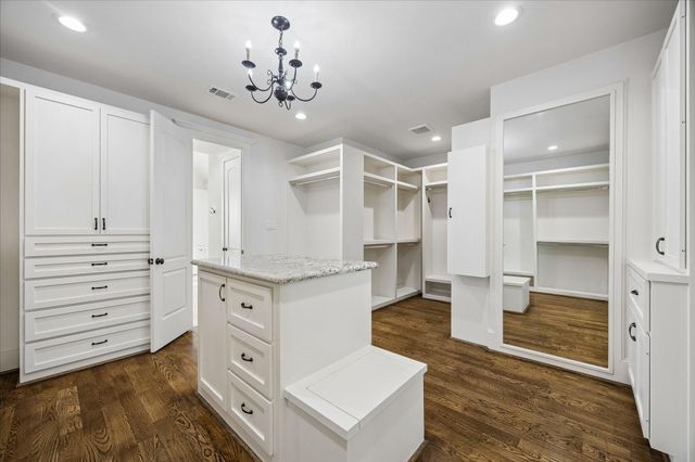 215 Malone Street, Houston, TX 77007