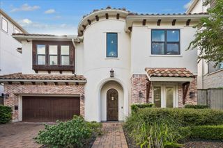 215 Malone Street, Houston, TX 77007