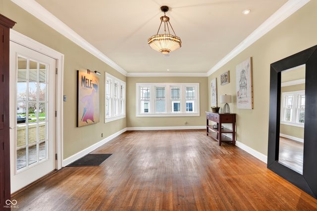 5608 N College Avenue, Indianapolis, IN 46220