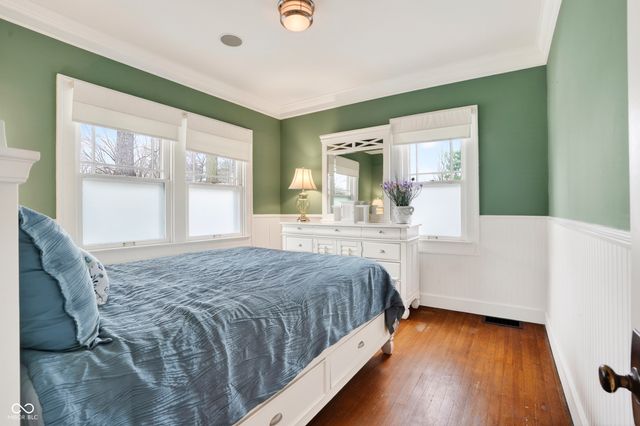 5608 N College Avenue, Indianapolis, IN 46220