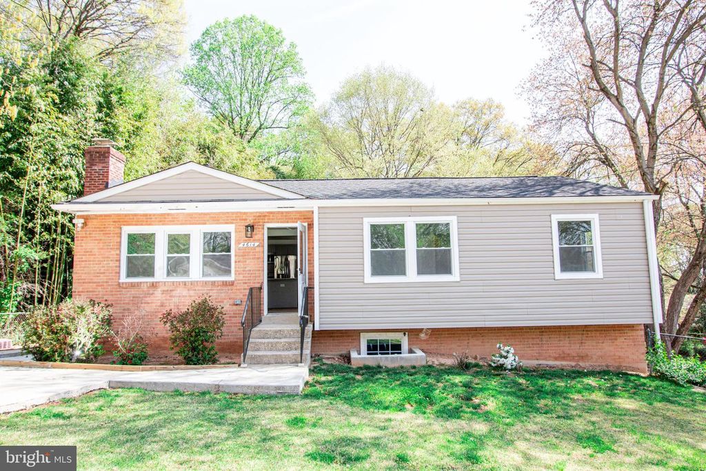 4614 BLACKWOOD RD, Beltsville, MD 20705