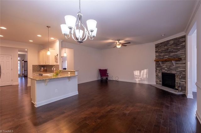 1406 Suzanne Lane, Lexington, NC 27295