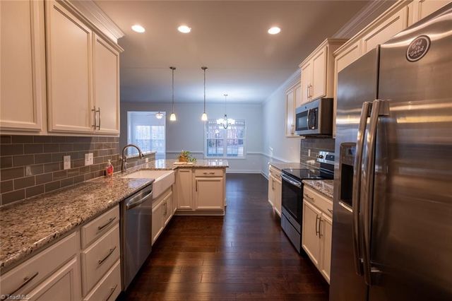 1406 Suzanne Lane, Lexington, NC 27295