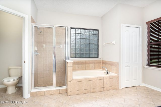 642 WAKEVIEW Drive, Orange Park, FL 32065