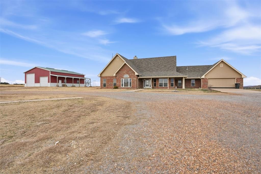 16485 Highway 54, Snyder, OK 73566