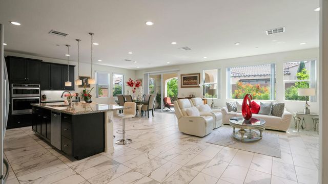51938 Via Tolosa, La Quinta, CA 92253